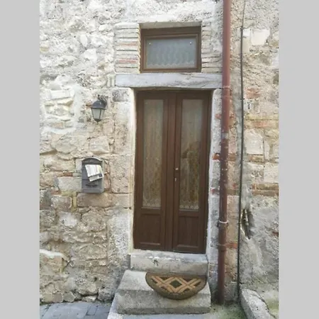 Apartment Casetta Nel Centro Di San Valentino San Valentino in Abruzzo Citeriore
